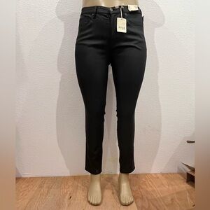 NWT a.n.a Women's Black High-rise Skinny Ankle Jeans Pants Size 12.